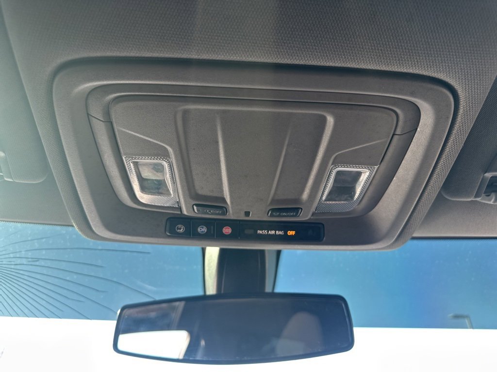 Used 2020 Chevrolet Silverado 1500 LT w/ All-Star Edition image 7