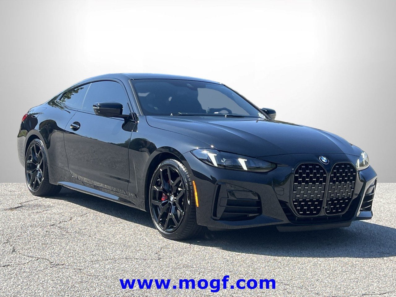 Used 2026 BMW 430i Coupe w/ M Sport Package RWD image 4