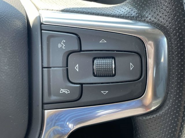 Certified 2024 Chevrolet Blazer LT w/ Convenience Package FWD image 30