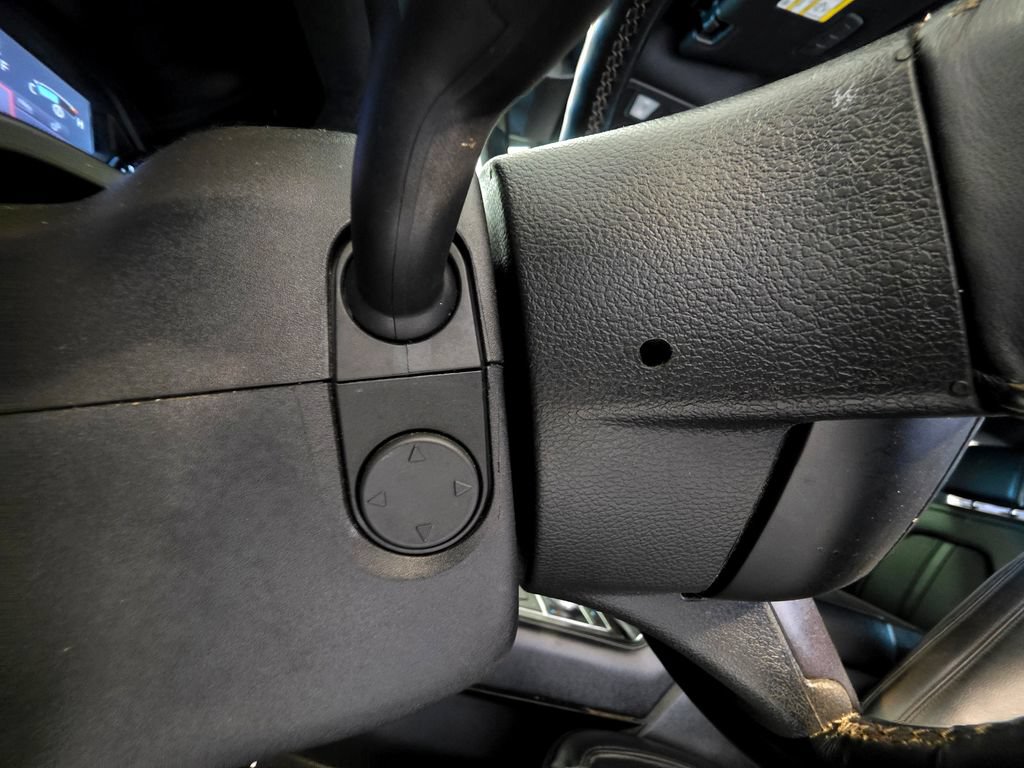 Used 2021 Ford Expedition Limited AWD/4WD image 26