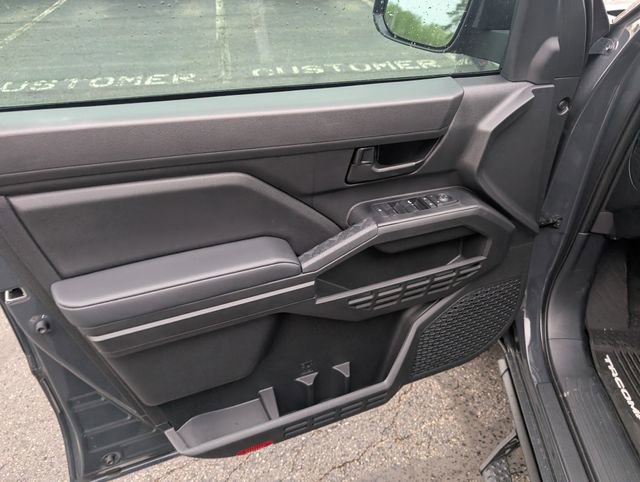 New 2026 Toyota Tacoma SR AWD/4WD image 15