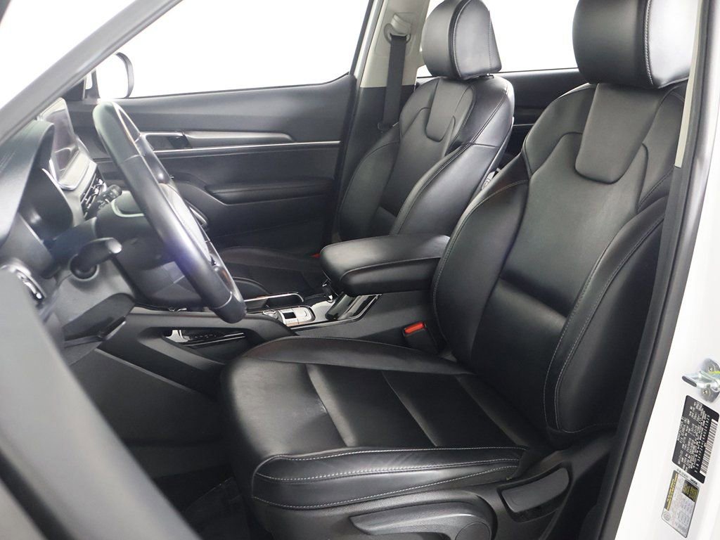 Used 2022 Kia Telluride LX image 27
