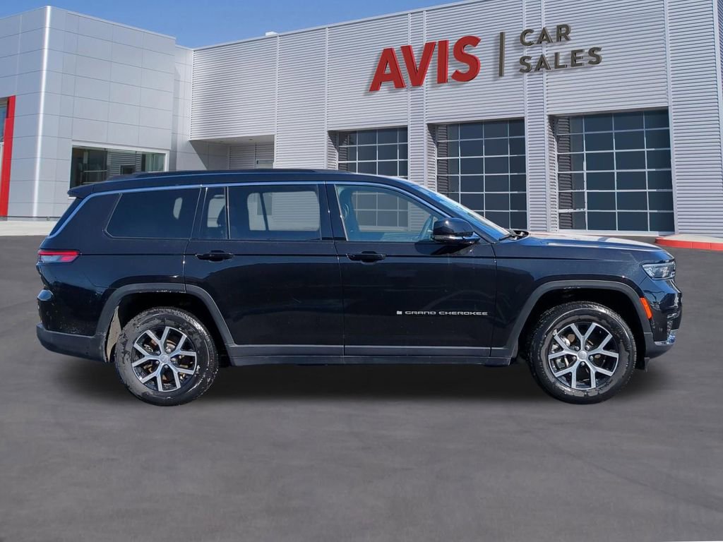 Used 2024 Jeep Grand Cherokee L Limited w/ Luxury Tech Group II image 5
