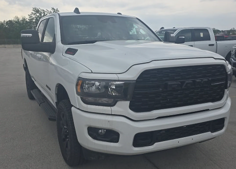 Used 2024 RAM 2500 Big Horn w/ Night Edition AWD/4WD image 34