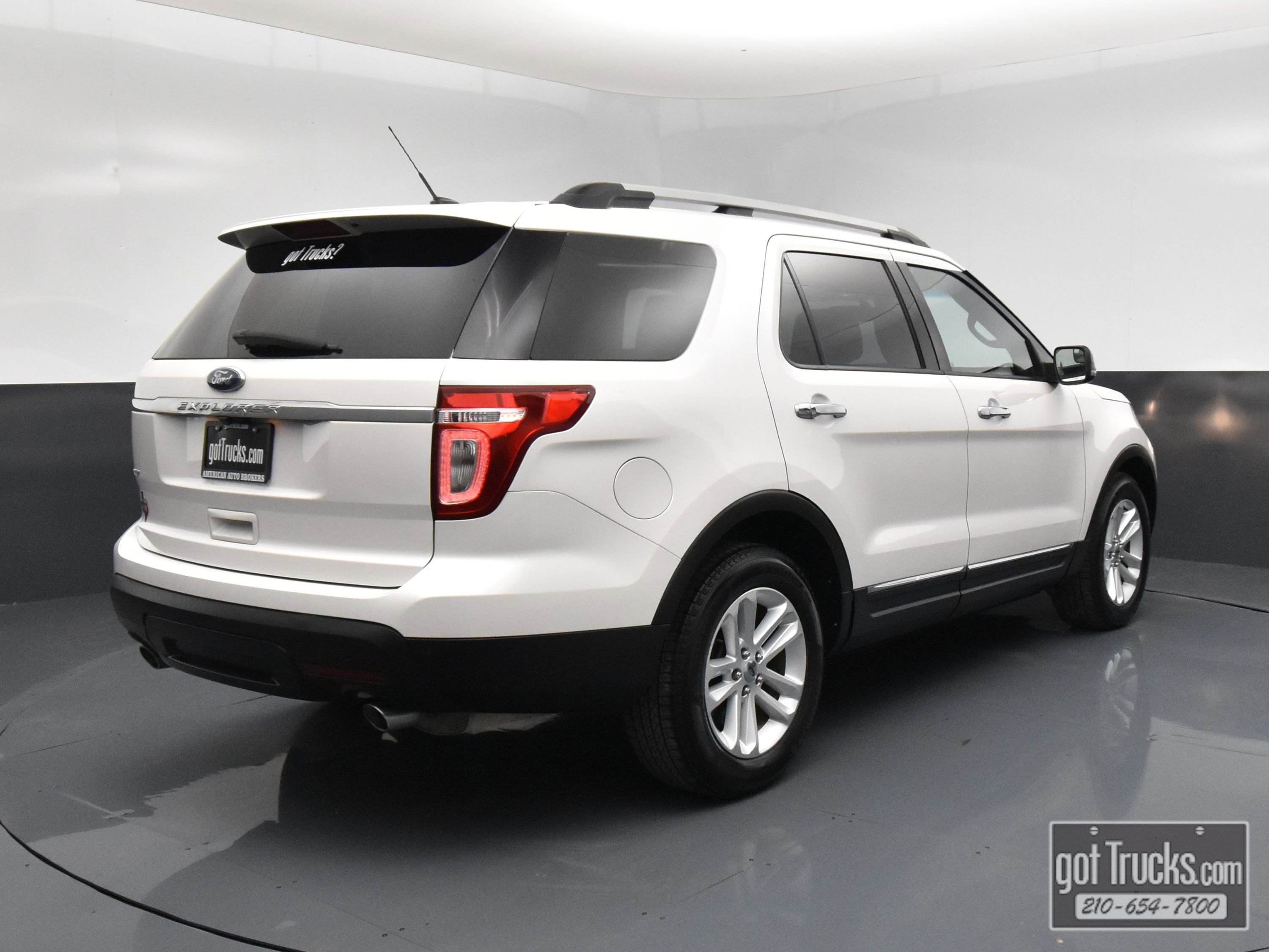 Used 2011 Ford Explorer XLT w/ 202A Rapid Spec Order Code image 42