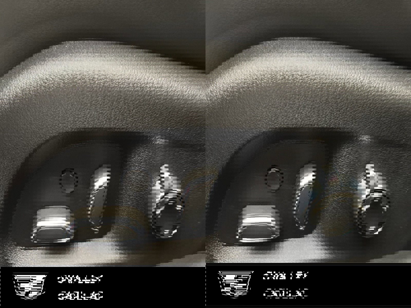 New 2026 Cadillac CT5 V Blackwing w/ Carbon Fiber 1 Package image 19