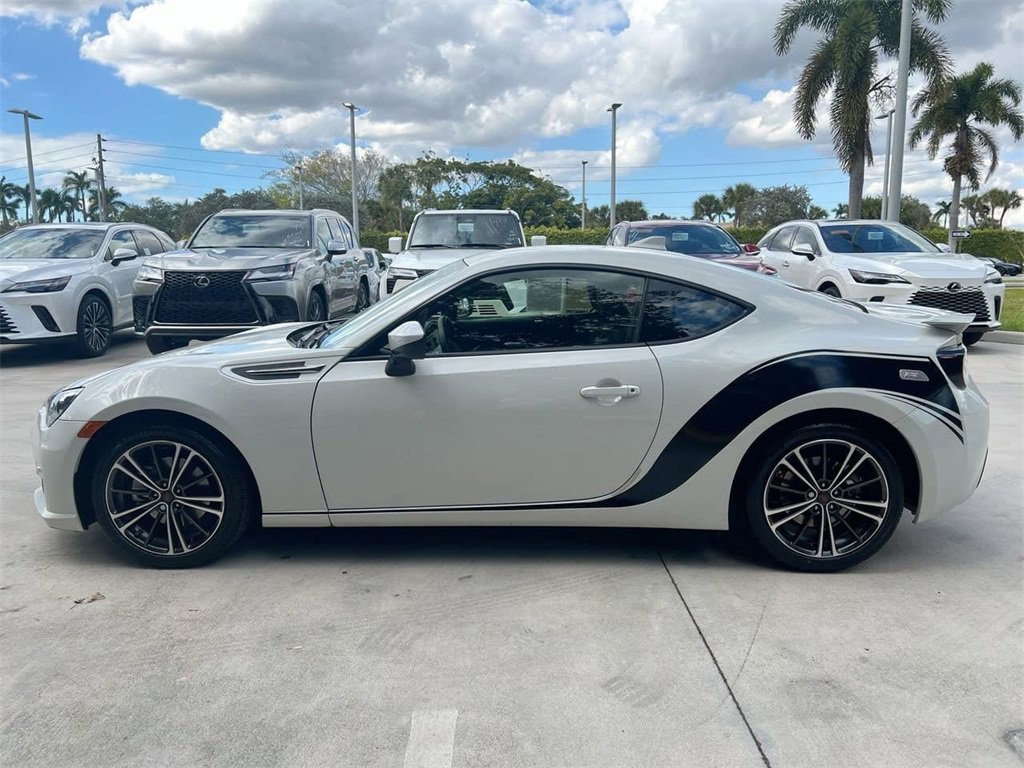 Used 2016 Subaru BRZ Limited w/ Popular Package #2 image 4