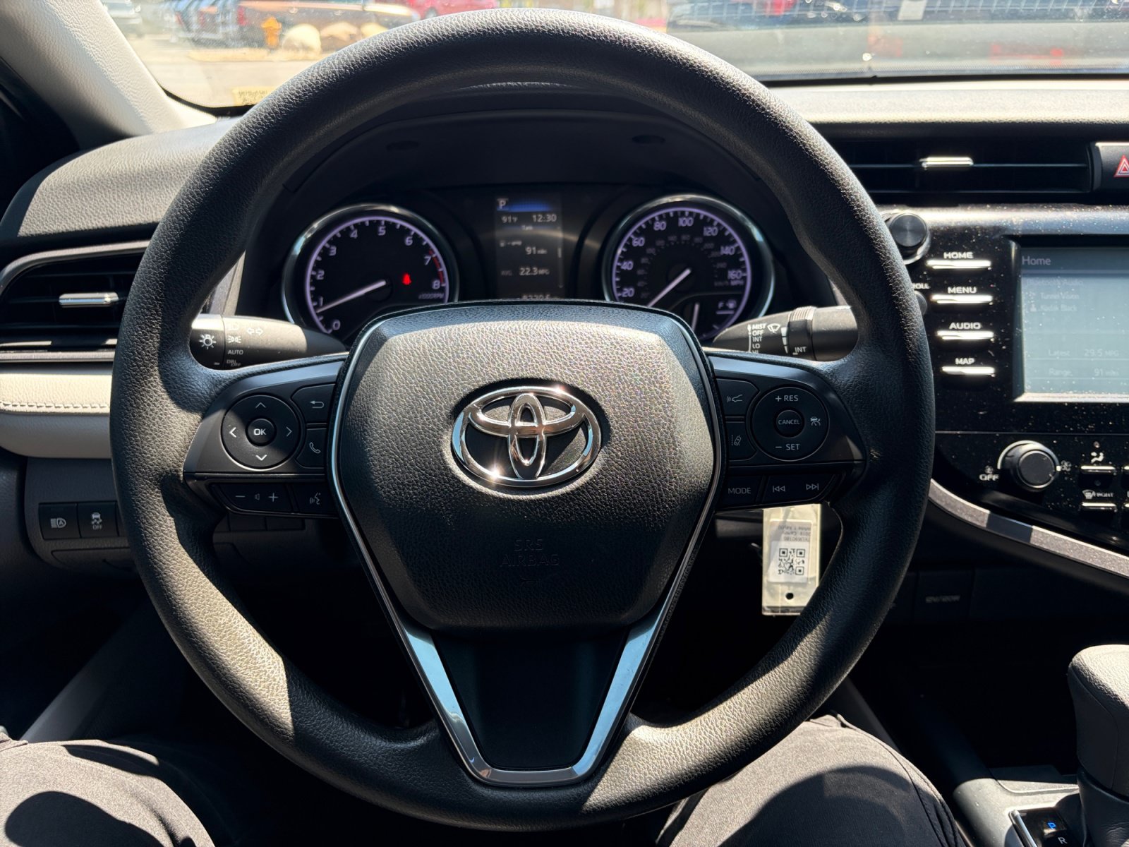 Used 2019 Toyota Camry LE FWD image 13