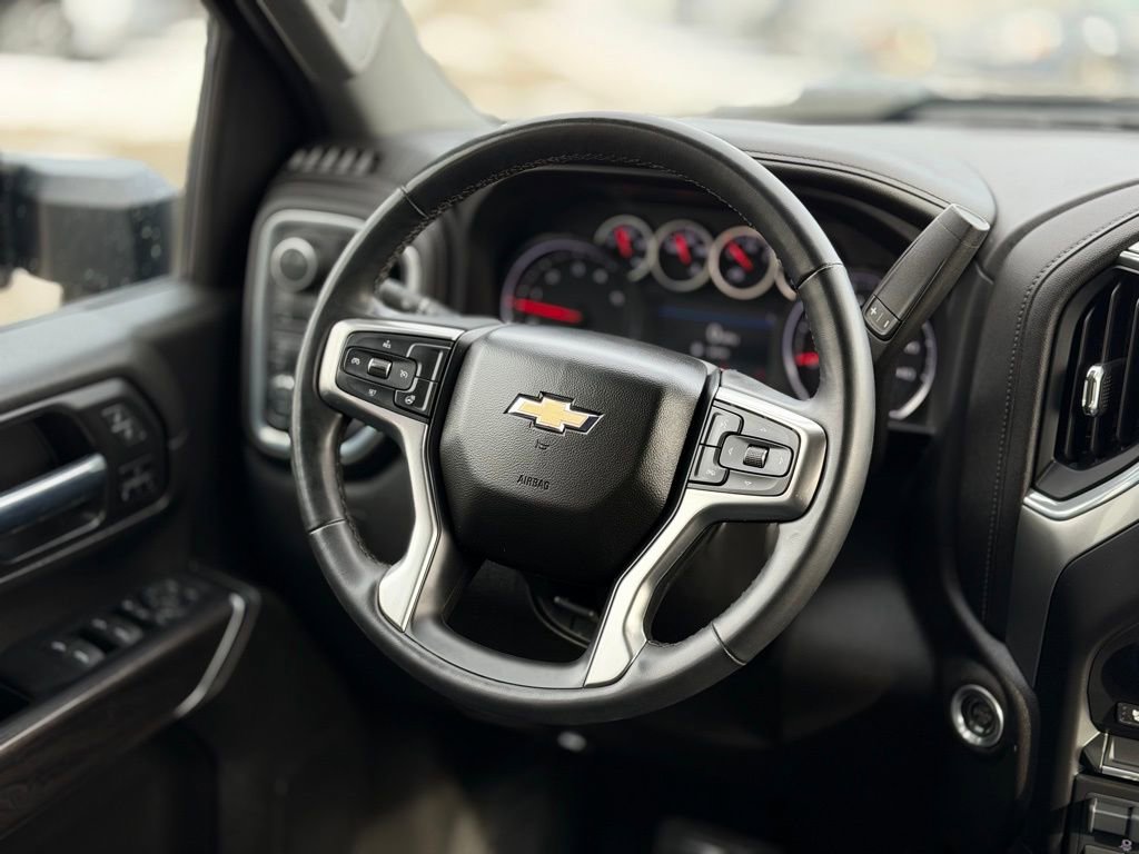 Used 2023 Chevrolet Silverado 2500 LTZ w/ LTZ Convenience Package image 10