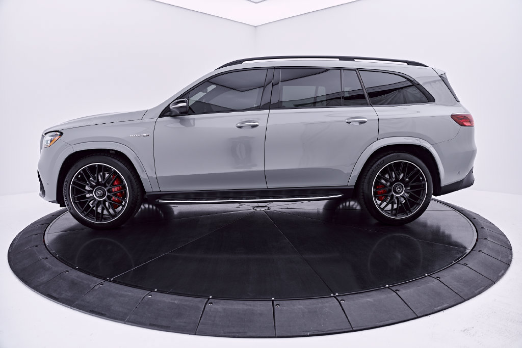 Used 2026 Mercedes-Benz GLS 63 AMG 4MATIC image 12