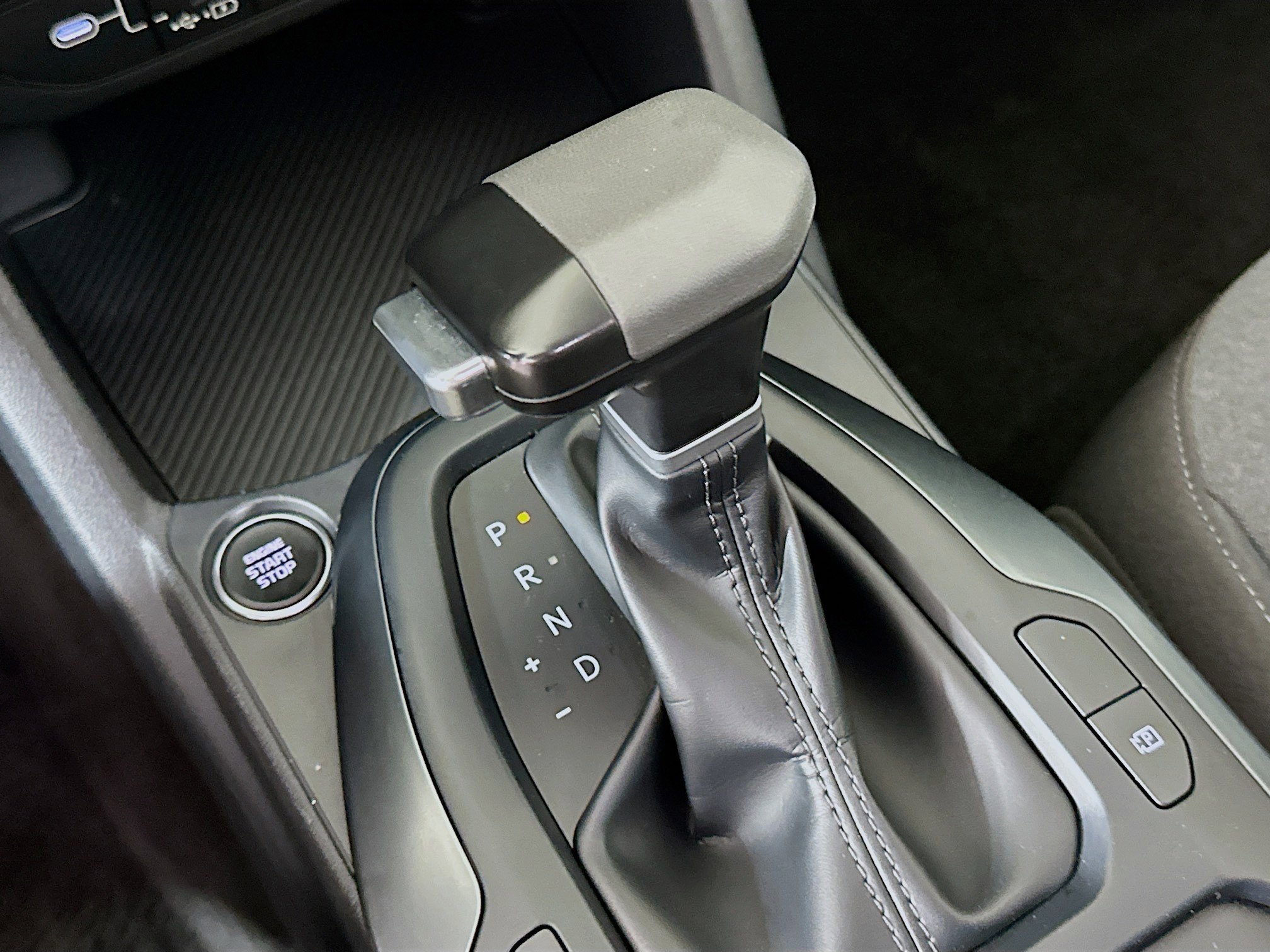 Used 2025 Kia K4 LXS image 24