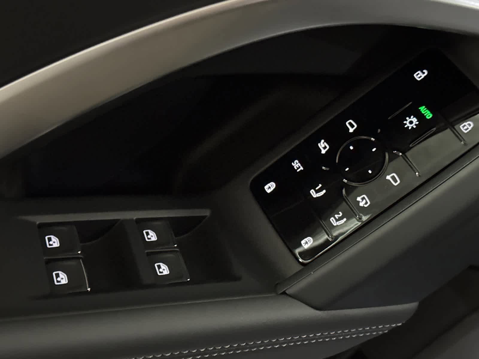 New 2025 Audi Q5 Premium Plus AWD/4WD image 13
