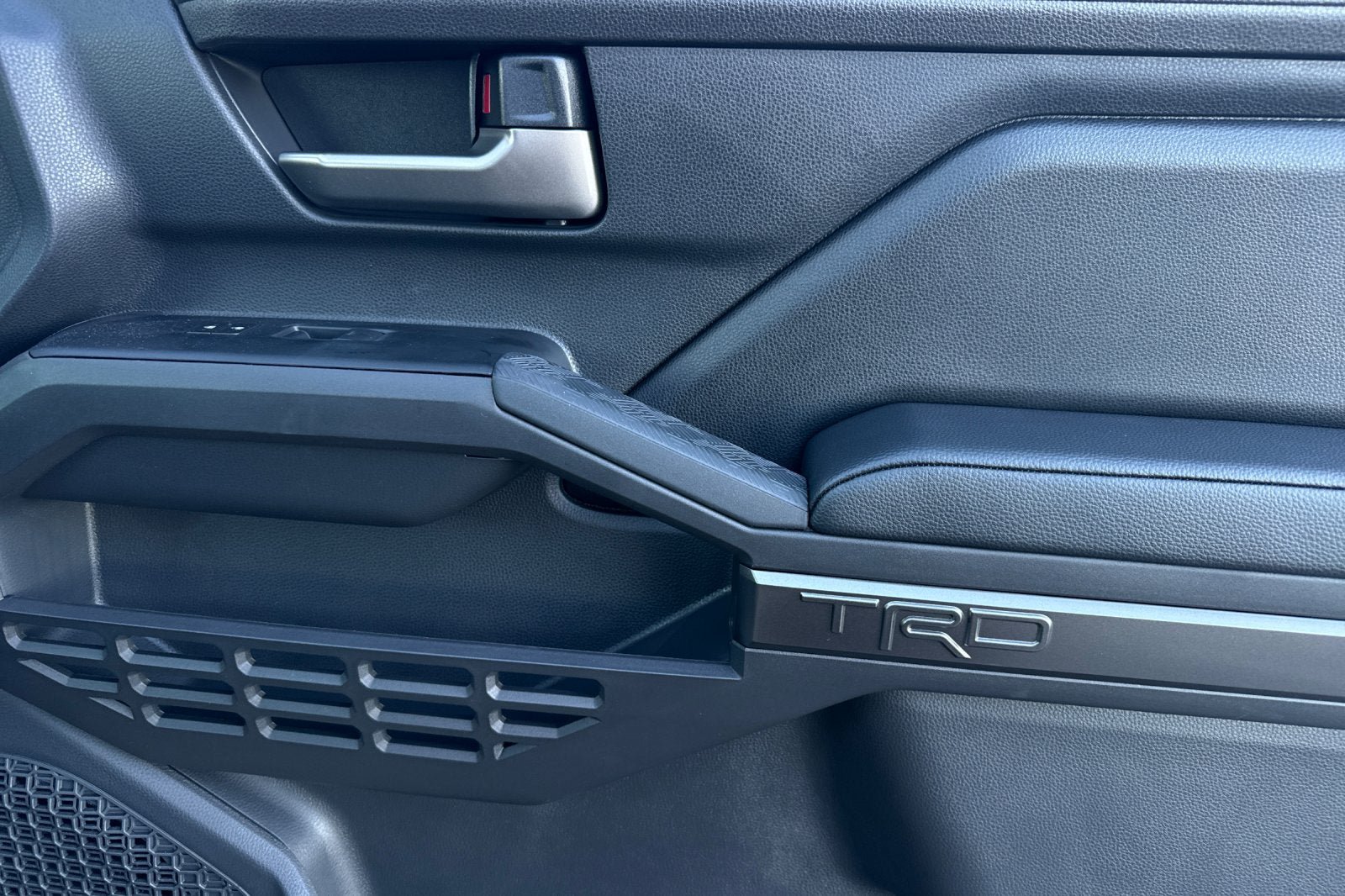 New 2026 Toyota Tacoma TRD Off-Road AWD/4WD image 17