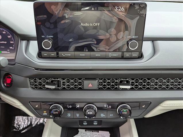 New 2025 Honda Accord SE image 12