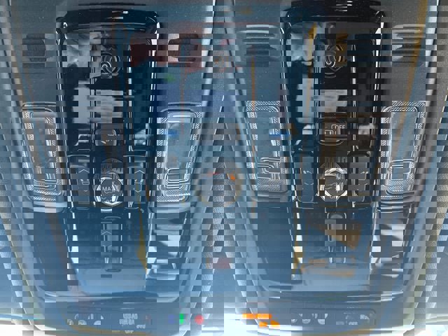 New 2026 GMC Yukon Denali w/ LPO, Floor Liner Package image 26