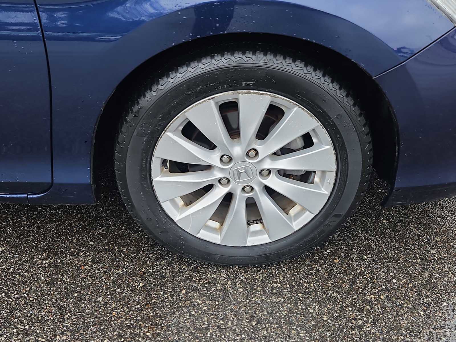 Used 2015 Honda Accord EX-L image 24