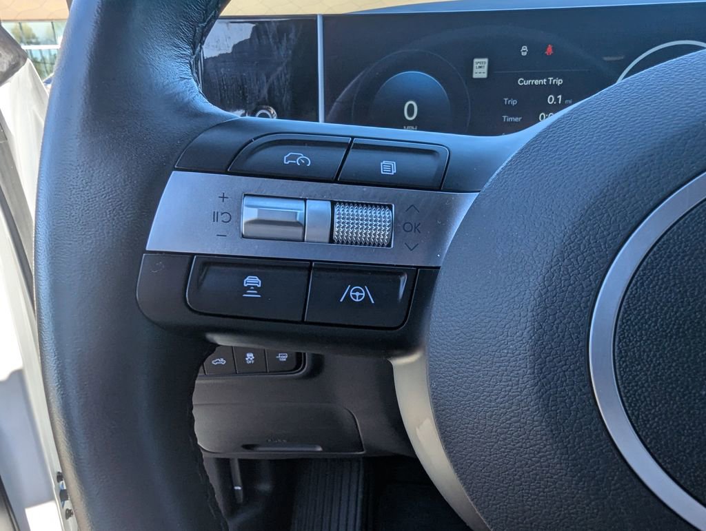 Used 2025 Hyundai Santa Cruz Limited image 25