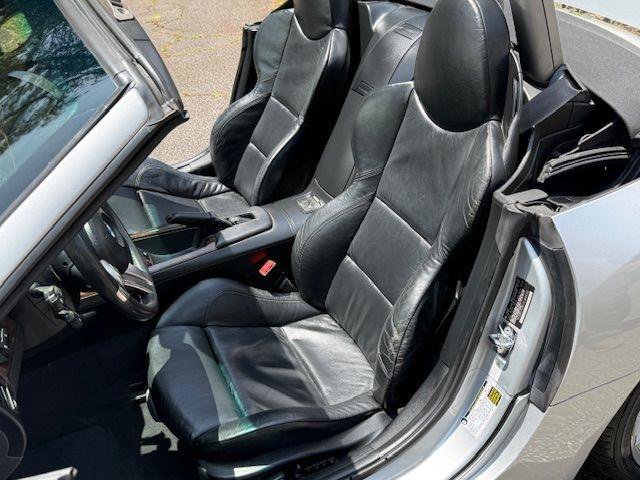Used 2007 BMW Z4 3.0si RWD image 9
