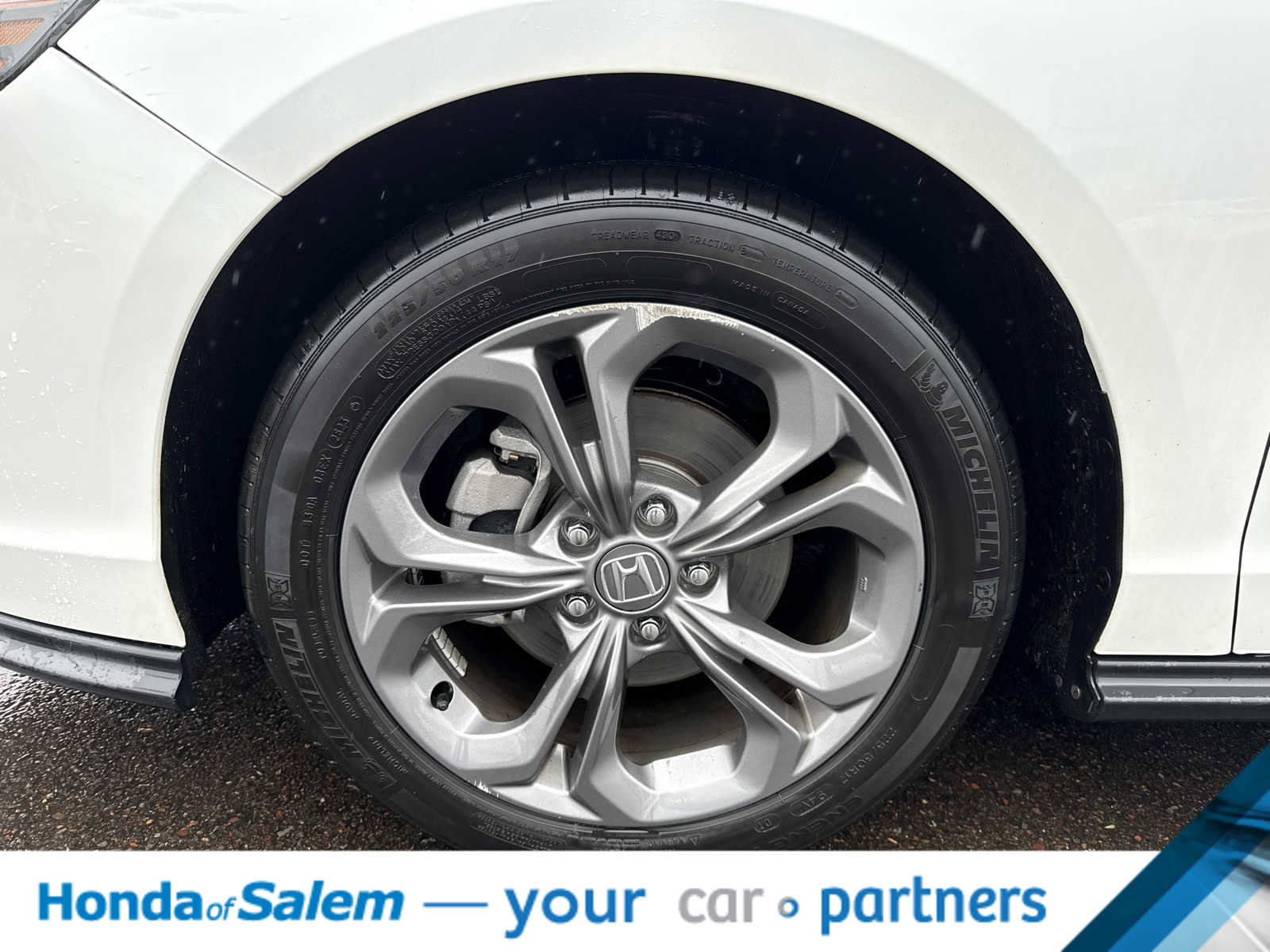 Used 2023 Honda Accord EX image 8