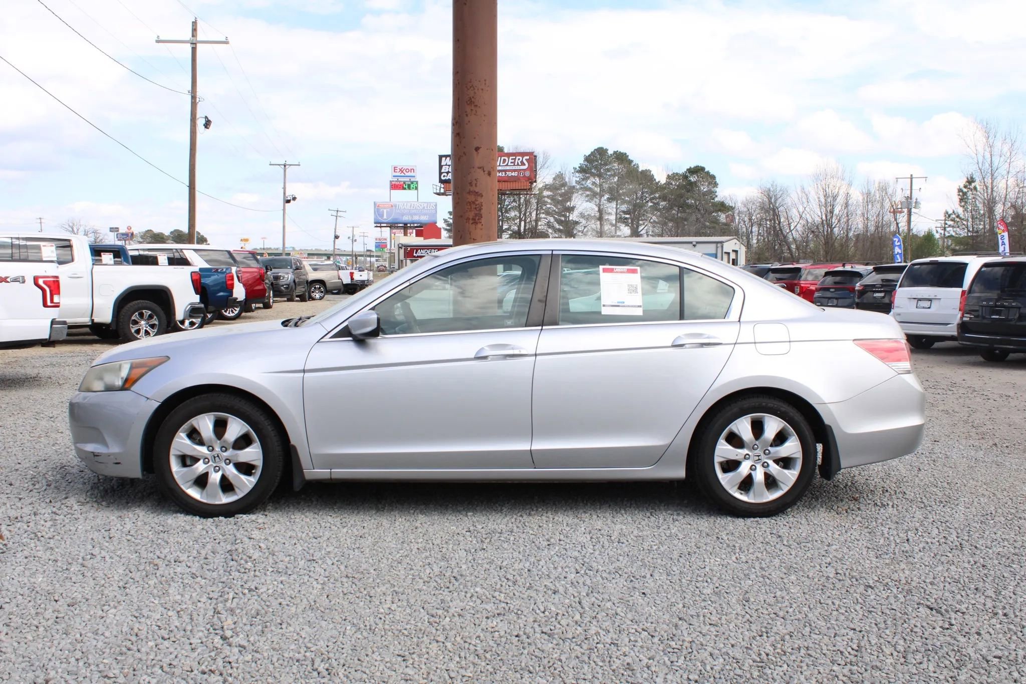 Used 2010 Honda Accord EX image 2