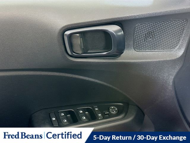 Certified 2025 Hyundai Venue Limited image 20