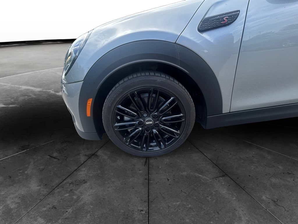 Used 2024 MINI Cooper S w/ Signature Upholstery Package FWD image 14