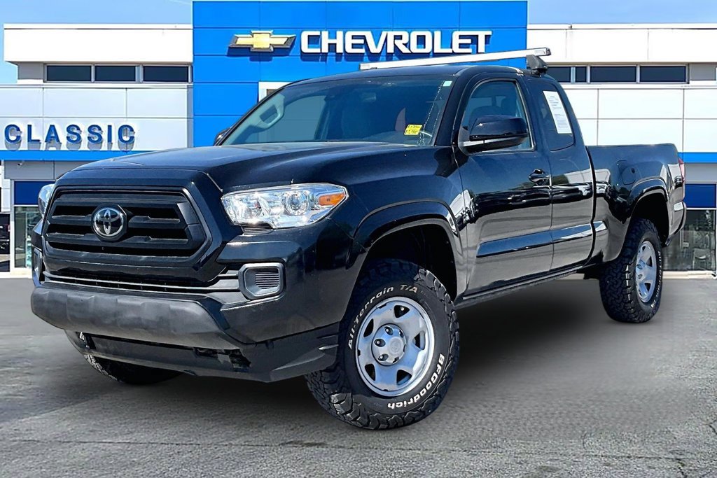 Used 2022 Toyota Tacoma SR w/ SR Convenience Package AWD/4WD image 2