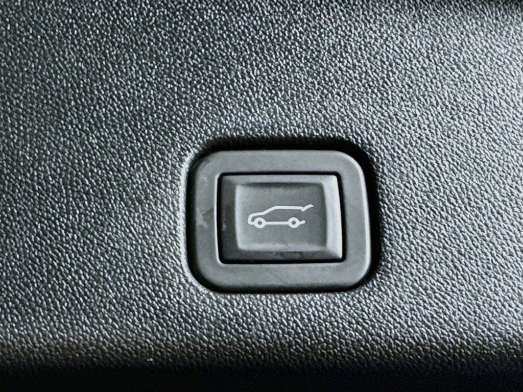Used 2024 Acura ZDX Type S AWD/4WD image 32