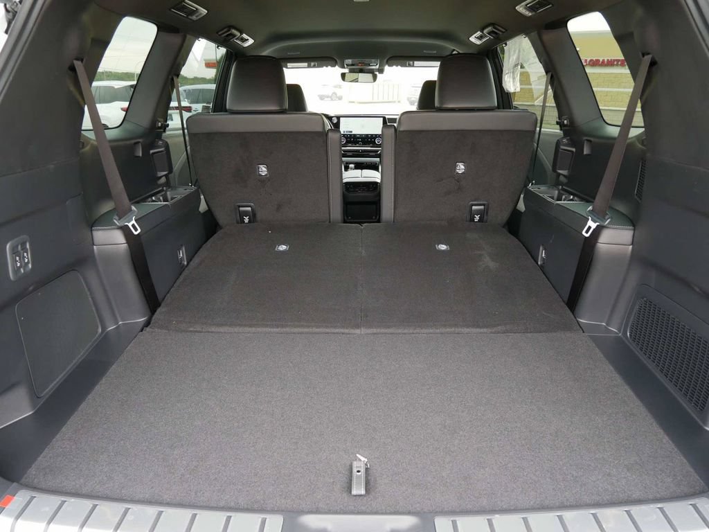 New 2026 Lexus TX 500h AWD w/ Technology Package image 12