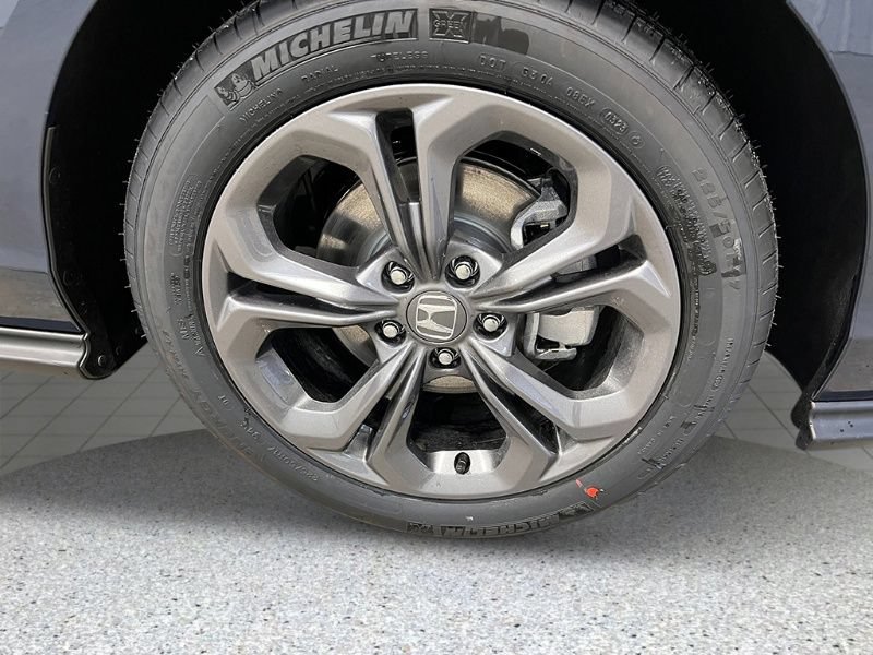 Certified 2024 Honda Accord EX image 11