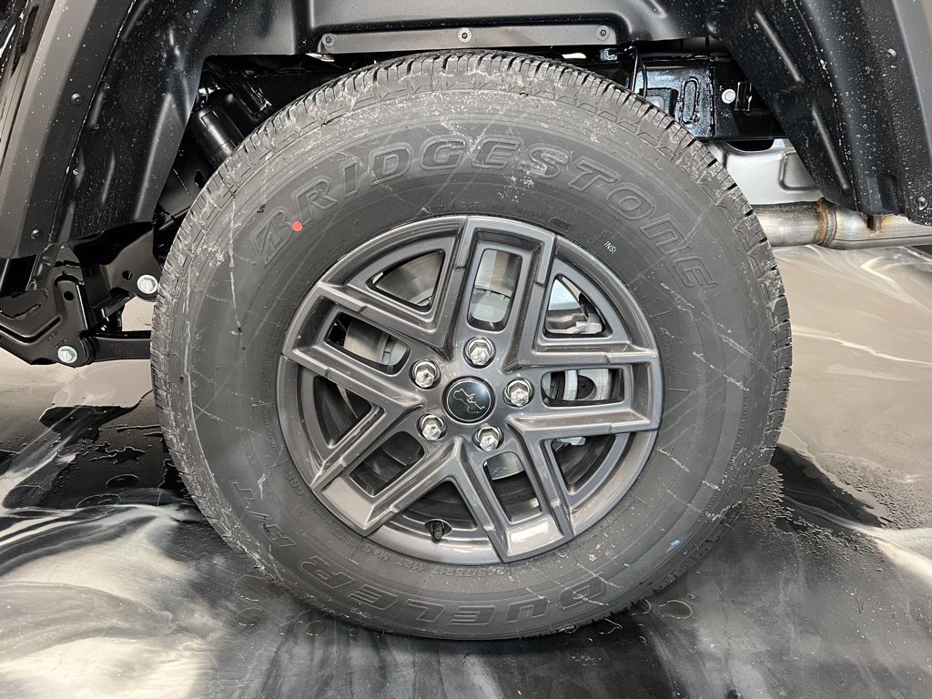 New 2026 Jeep Gladiator Sport AWD/4WD image 21