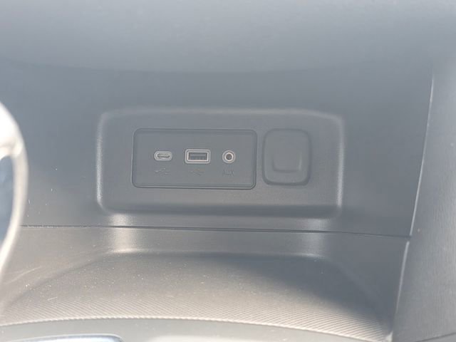 Certified 2022 Chevrolet Equinox LT w/ LPO, Cargo Package image 28