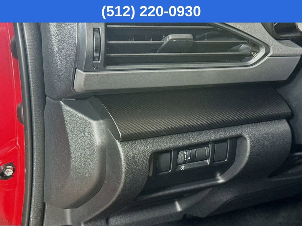 Certified 2025 Subaru Crosstrek 2.0i Premium AWD/4WD image 11
