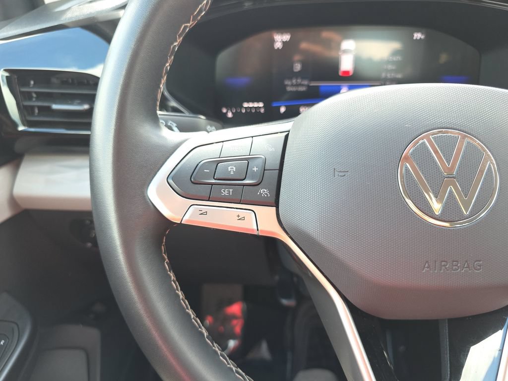 Used 2024 Volkswagen Taos S FWD image 17