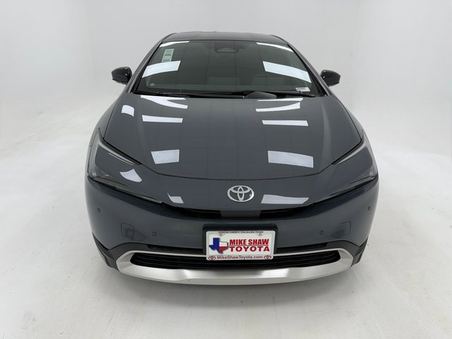 New 2026 Toyota Prius Plug-In Hybrid image 3