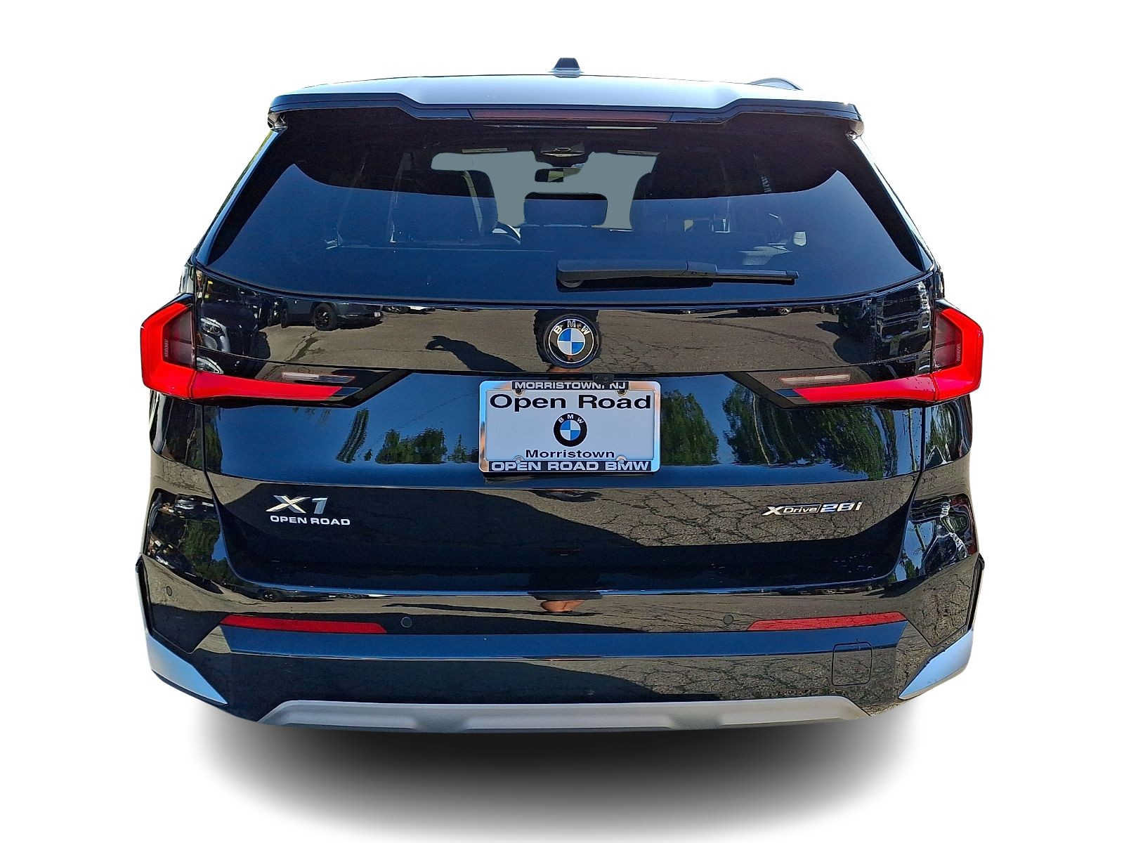 Used 2024 BMW X1 xDrive28i w/ Convenience Package AWD/4WD image 5