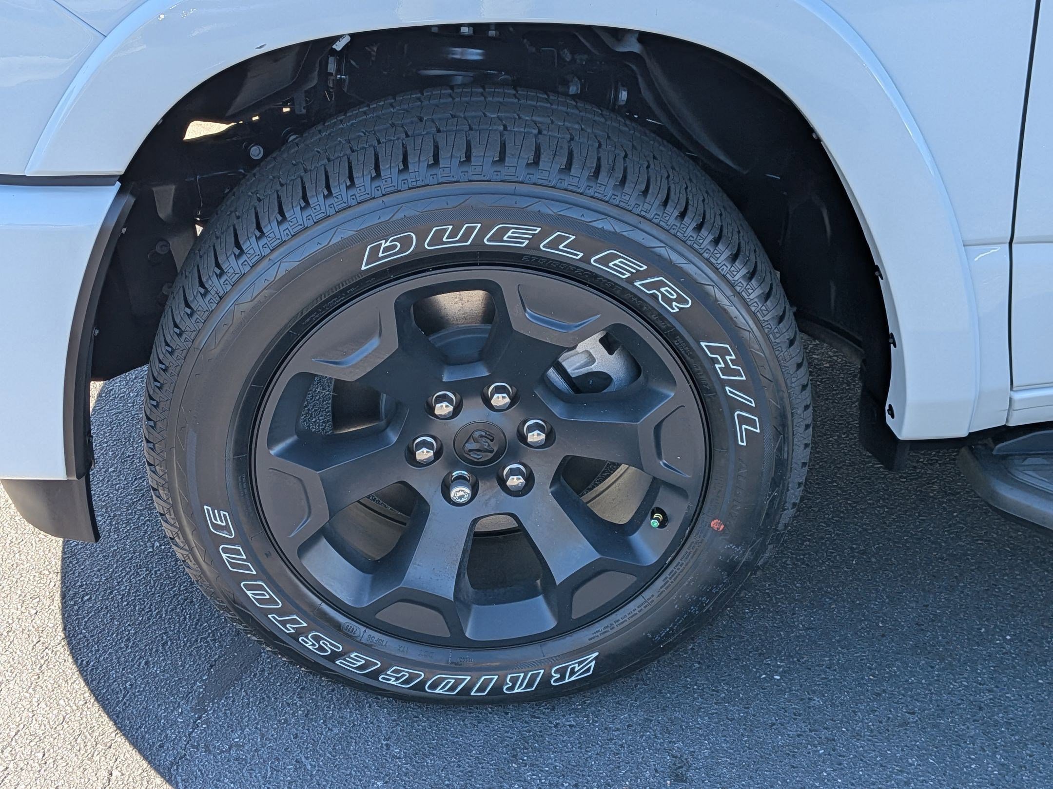 New 2026 RAM 1500 Big Horn AWD/4WD image 9