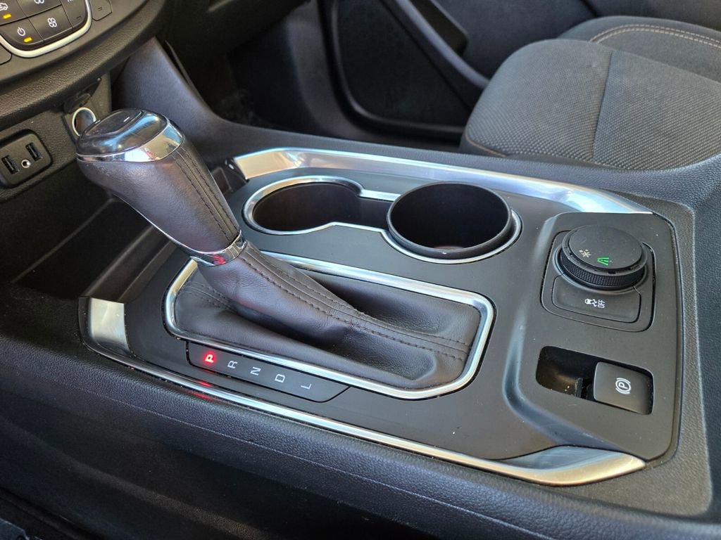 Used 2019 Chevrolet Traverse LT w/ LPO, Cargo Package image 27