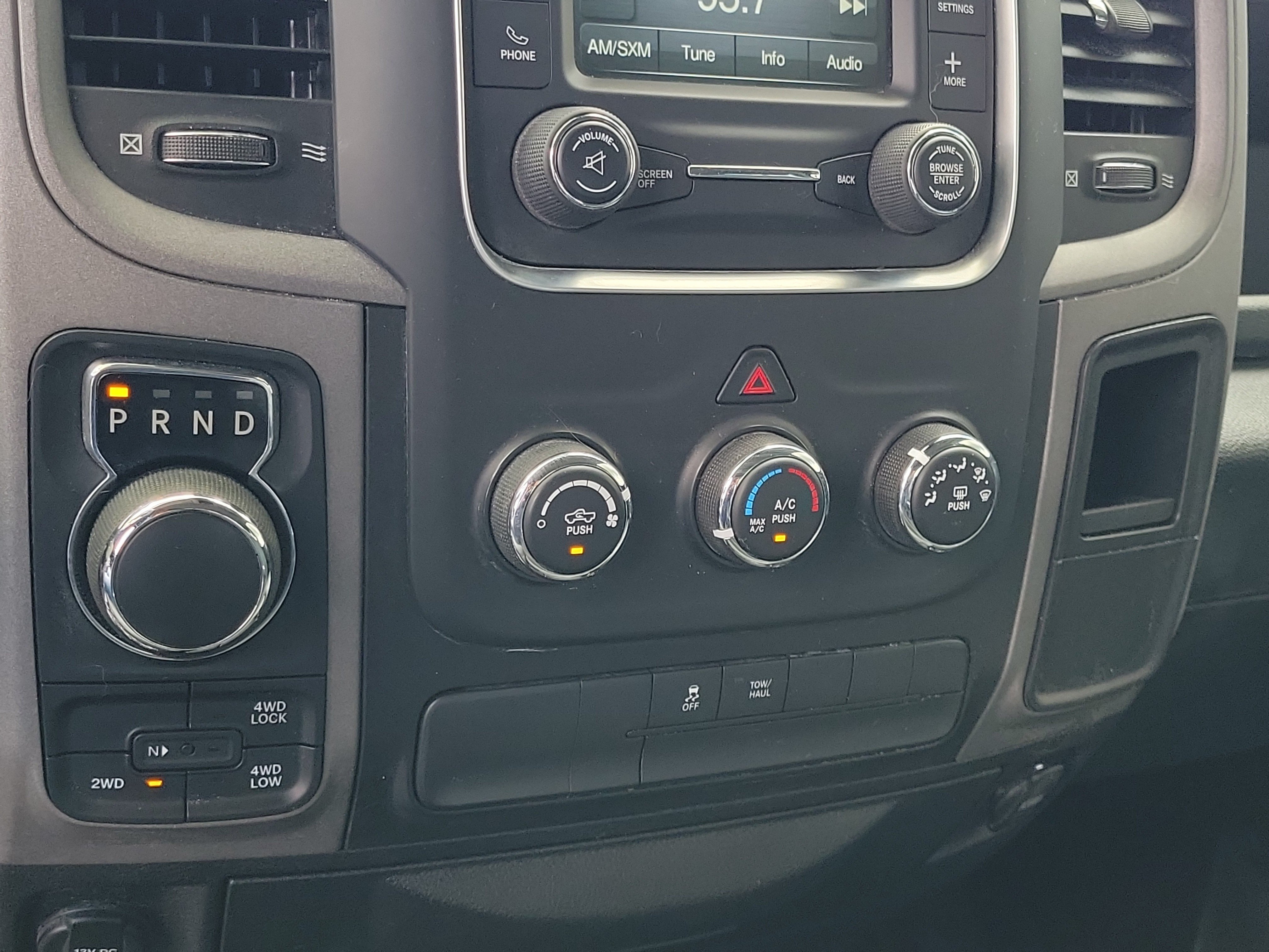 Used 2016 RAM 1500 Express w/ Popular Equipment Group AWD/4WD image 27