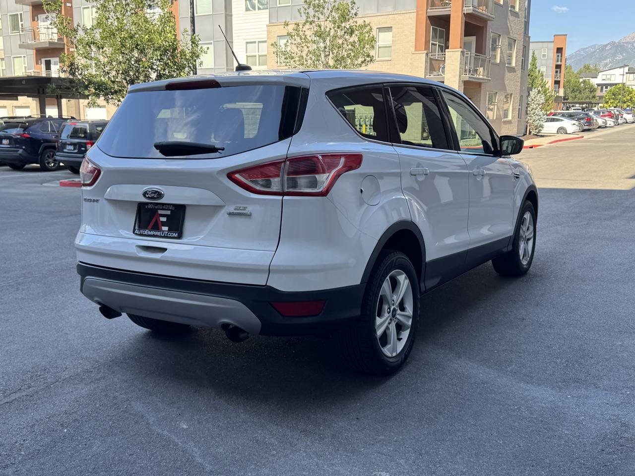 Used 2016 Ford Escape SE AWD/4WD image 7