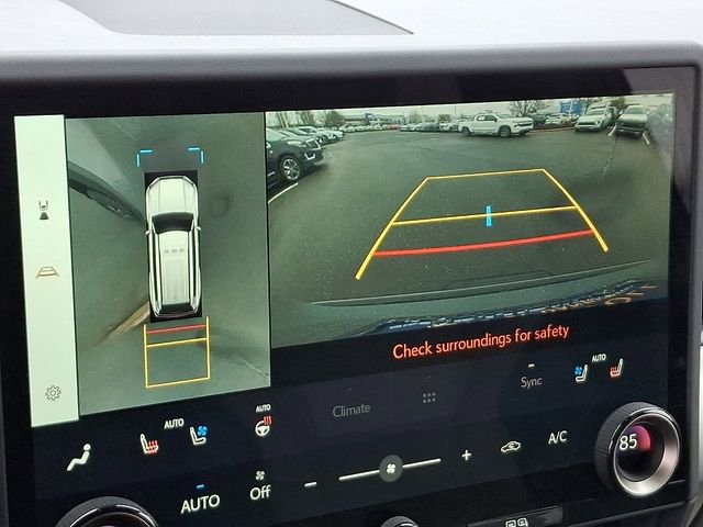 Used 2025 Lexus GX 550 image 12