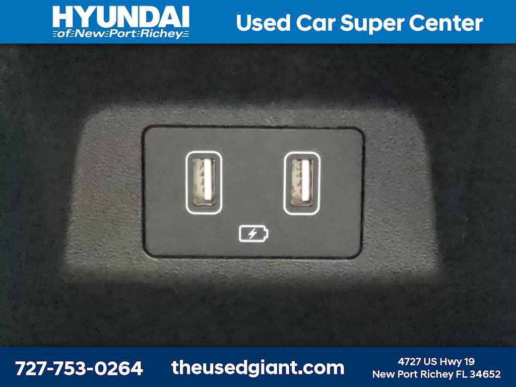 Used 2023 Hyundai Tucson SEL FWD image 16