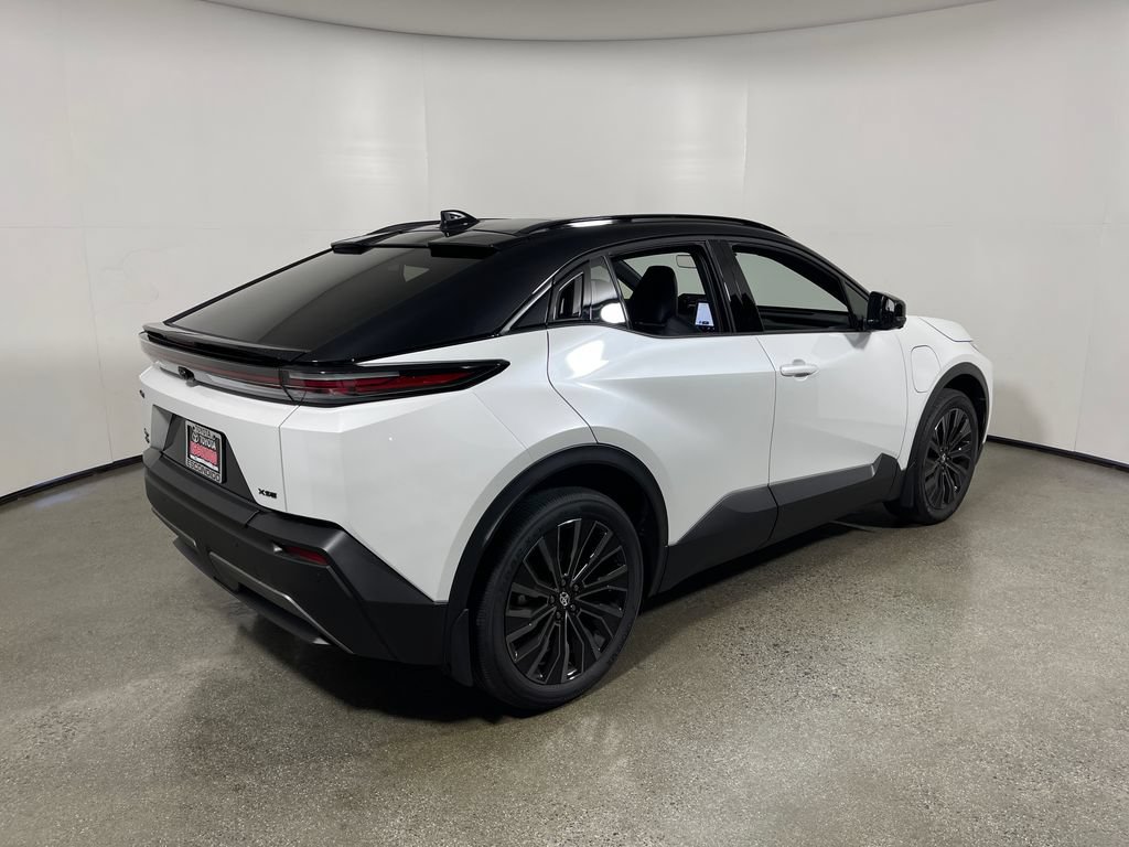 New 2026 Toyota C-HR AWD/4WD image 3