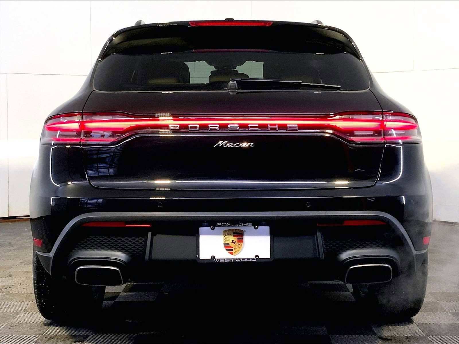 New 2026 Porsche Macan AWD/4WD image 6