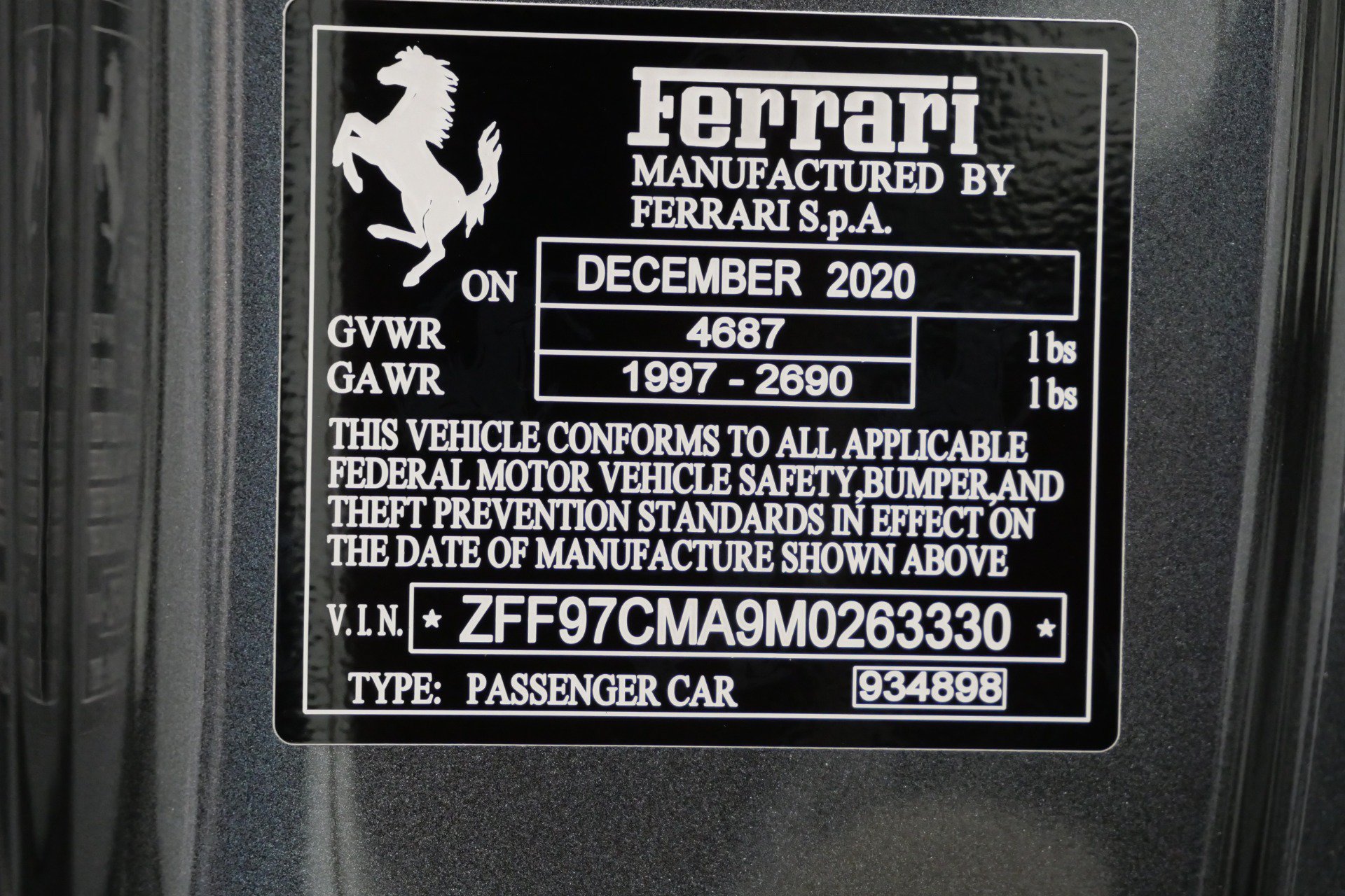 Used 2021 Ferrari 812 GTS RWD image 19