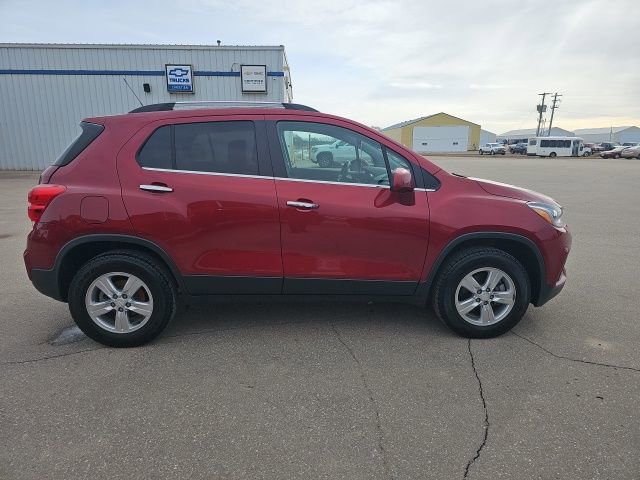 Used 2018 Chevrolet Trax LT w/ Driver Confidence Package image 6
