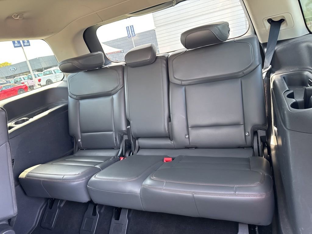 Used 2025 Ford Expedition Active AWD/4WD image 10