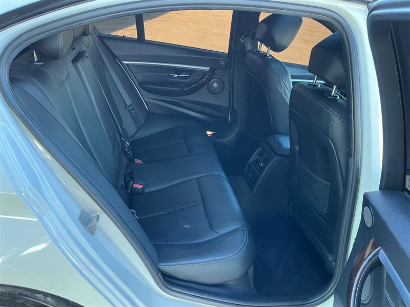 Used 2017 BMW 340i xDrive Sedan image 34