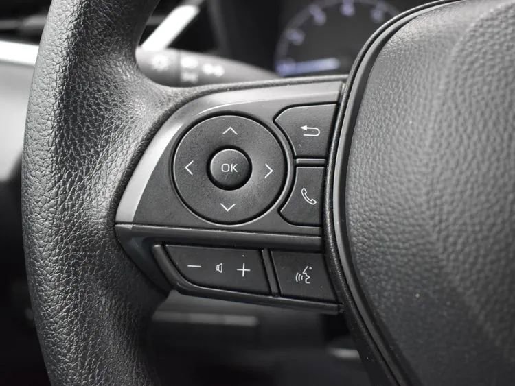 Used 2025 Toyota Corolla LE image 23