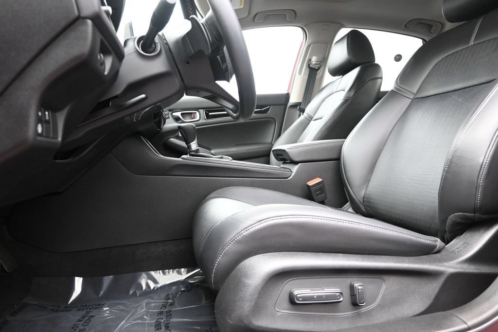 Used 2022 Honda Civic Touring image 16